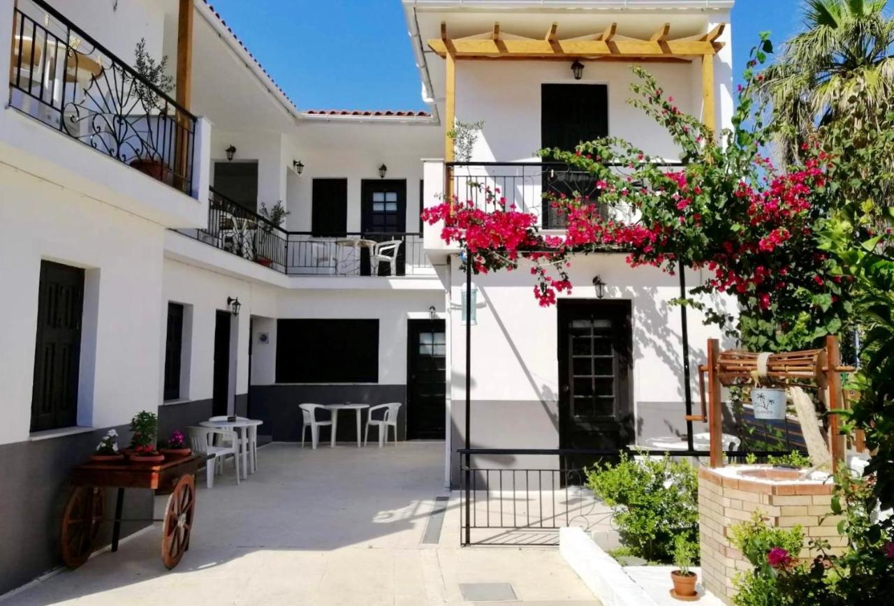 Hokkum Studios Κοκκάρι Εξωτερικό φωτογραφία